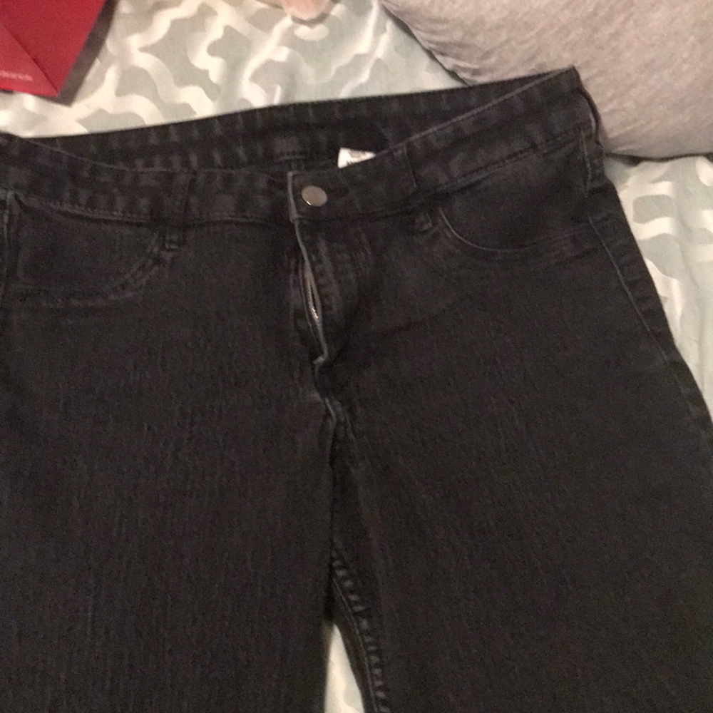 Women’s black jeans